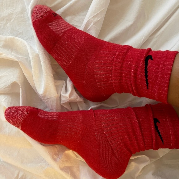 UNISEX Custom dyed red Nike socks - Picture 1 of 1